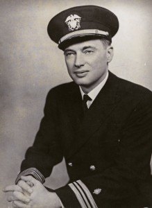 1944년 루스벨트를 처음 진찰하고 심부전을 찾아낸 해군 군의관 하워드 브룬입니다 (퍼블릭 도메인, 위키미디어 공용)